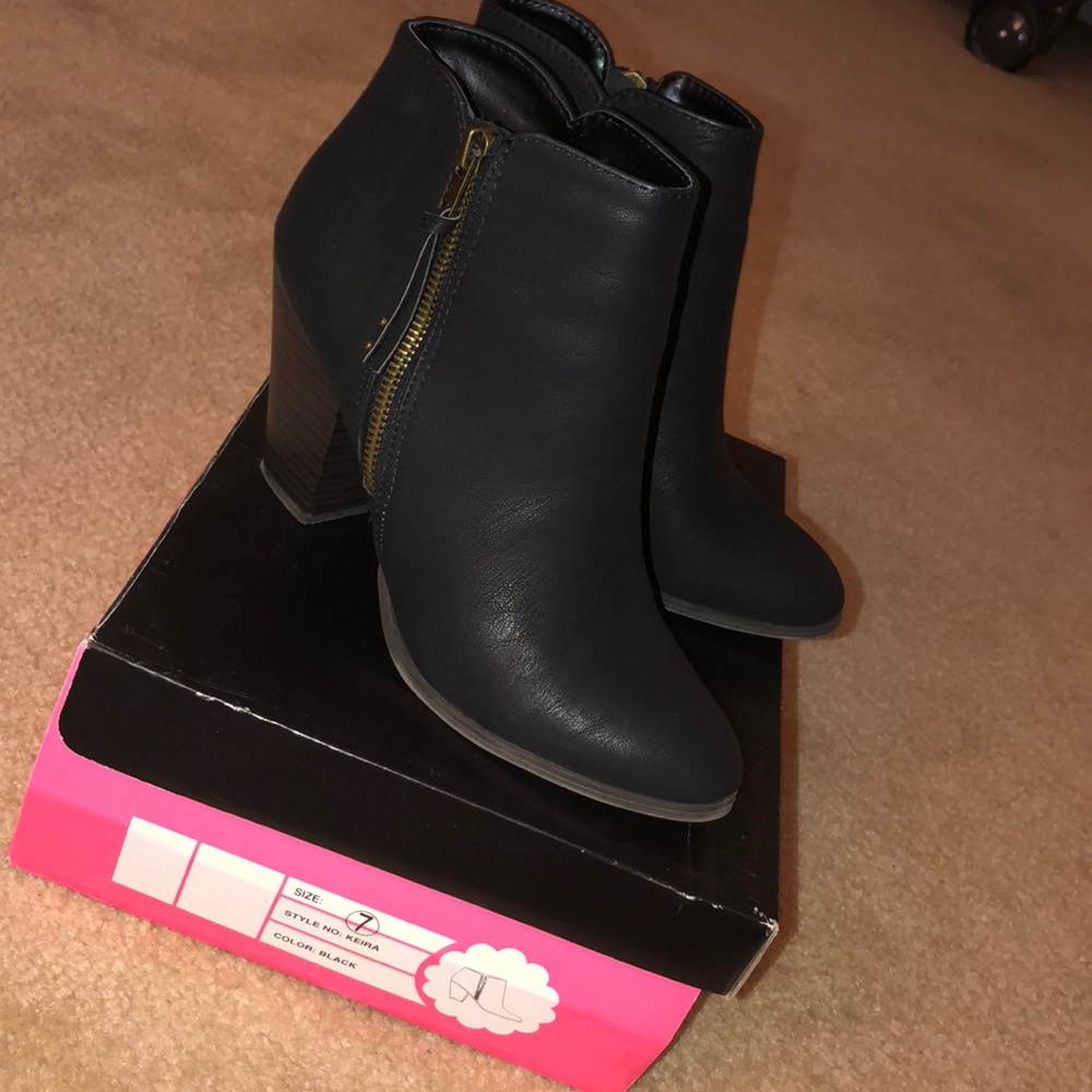 Black boots ✨